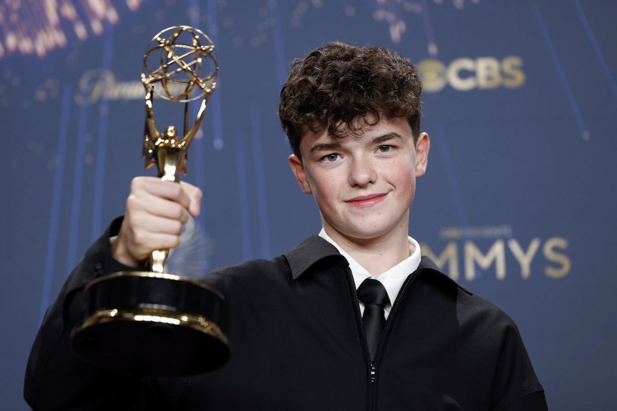 El Niño De ‘Adolescencia’, Owen Cooper, Hace Historia En Los Emmy: “Yo No Era Nada Hace Tres Años”