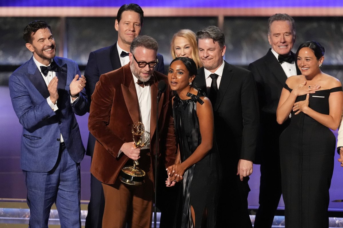 Se Confirma: Dónde Ver Las Series Ganadoras De Los Premios Emmy: ‘The Pitt’, ‘The Studio’ Y El Resto De Vencedoras