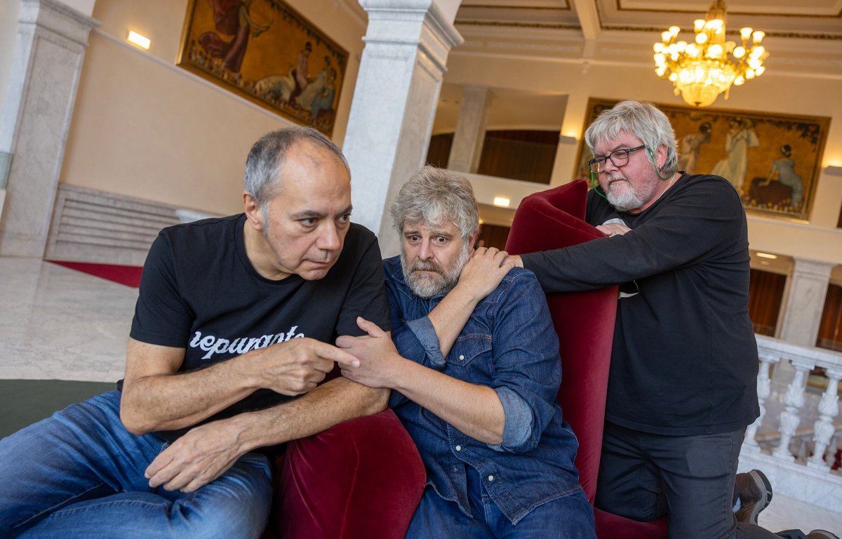 ‘Ilustres ignorantes’ se mezcla entre las estrellas del cine en San Sebastián