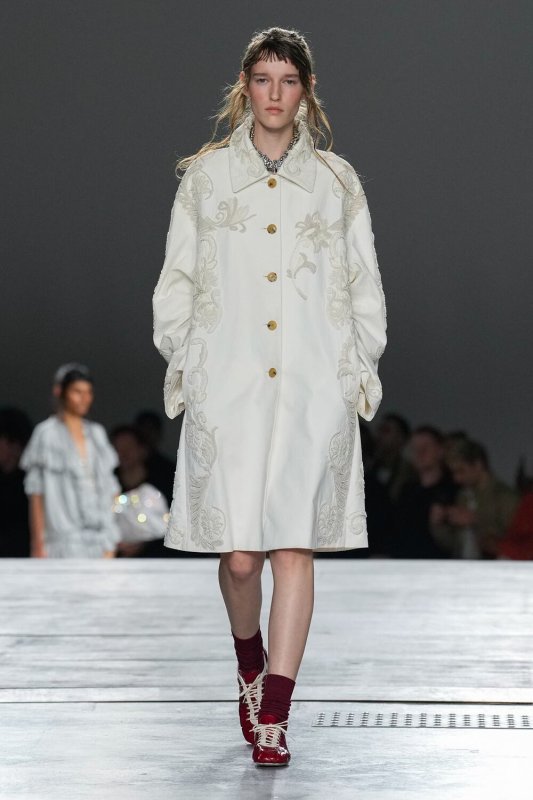 Últimas Noticias: Desarrollo: Información Exclusiva: Dries Van Noten, Optimismo En La Pasarela