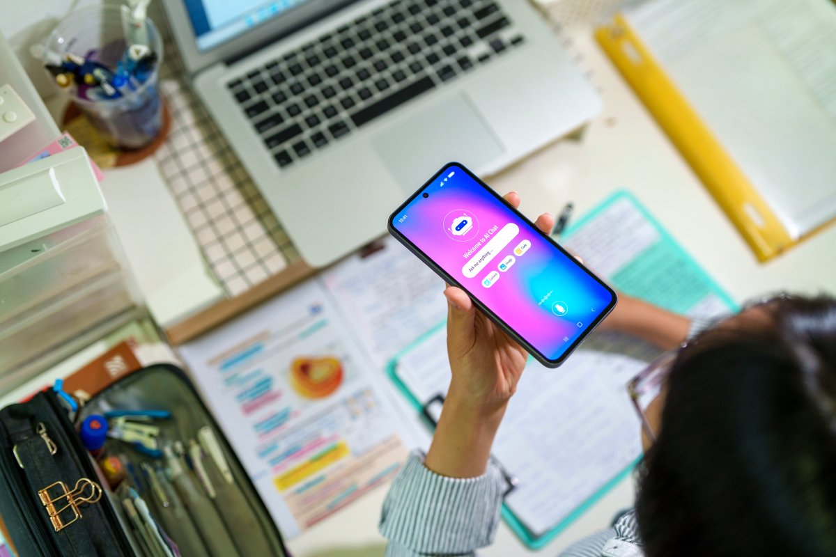 En Directo: Especial: Las Cinco ‘Apps’ Y Herramientas Que Todo Estudiante Necesita: De Convertir Apuntes En ‘Podcasts’ A Simulacros De Examen