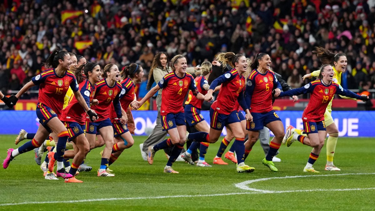 España - Alemania en directo | Jenni Hermoso: “Es uno de los mejores momentos de mi vida, este grupo lo merece todo”