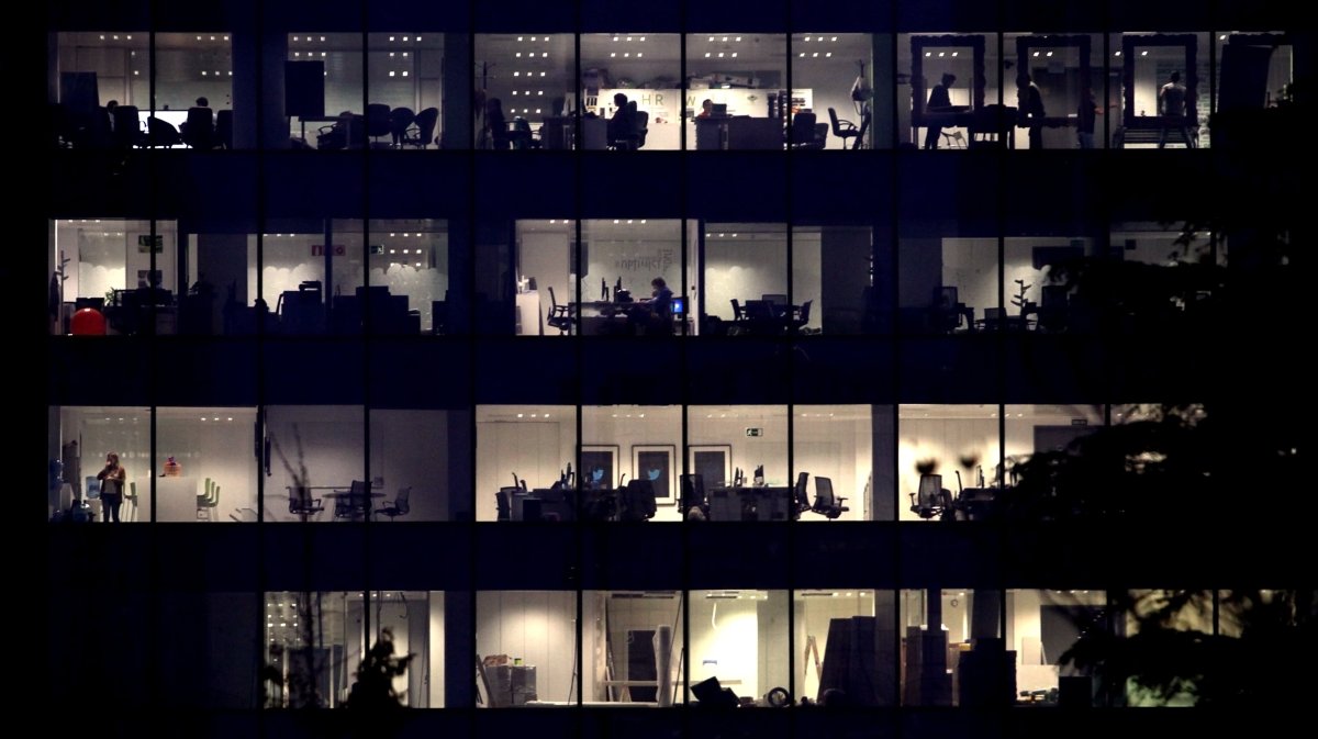 Bbva Research Eleva Al 2,4% El Crecimiento De España En 2026