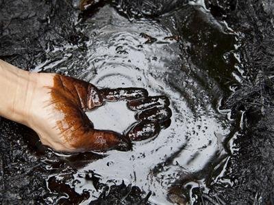 Caen ventas de crudo de Venezuela a petroleras de Europa