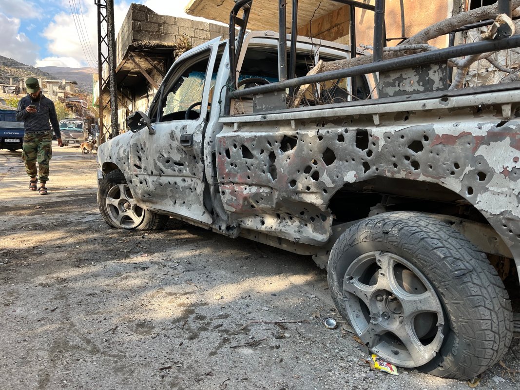 Beit Yinn, la aldea siria que pasó de recibir armas israelíes a combatir los ataques de sus soldados