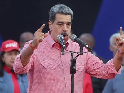 Maduro anuncia metas para una Venezuela "pacífica" en 2026