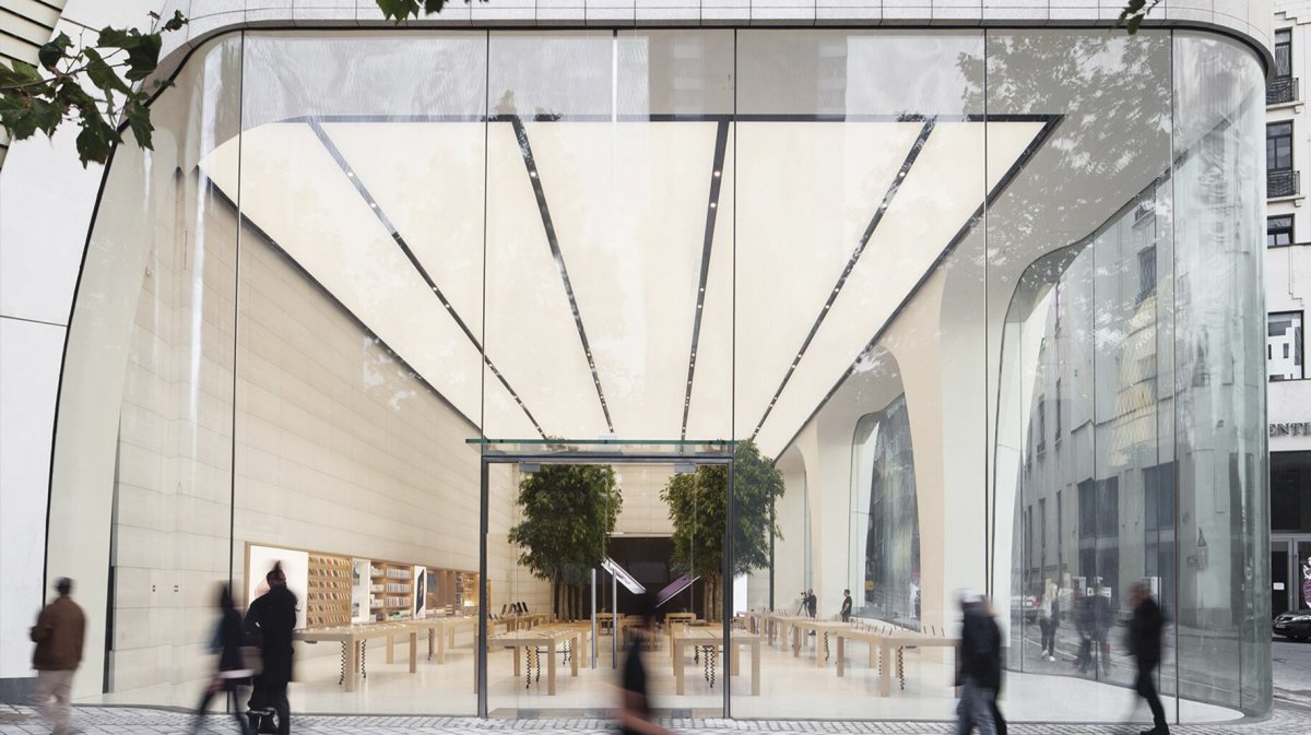 El Secreto Del Vidrio Curvado En Cricursa, La Compañía Que Fabrica Para La Sagrada Familia O La Sede De Mclaren