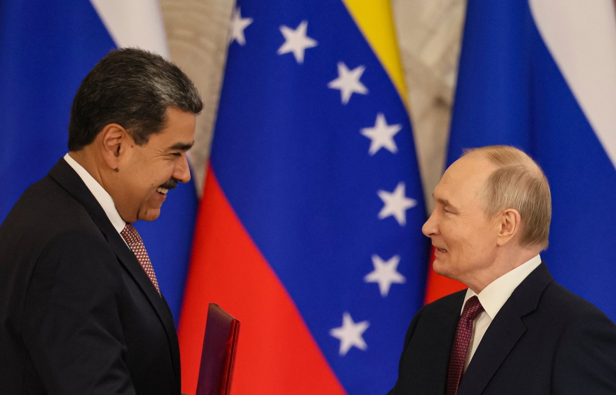 Putin Reitera Su Apoyo A Maduro Por “Defender La Soberanía Nacional Frente A La Creciente Presión Externa”