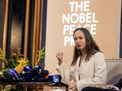 Machado exige libertad de premio Nobel Narges Mohammad
