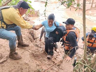Lluvias Causan Una Inusual Crecida De Ríos En Bolivia