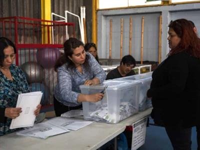 Cierran Urnas Y Comienza El Escrutinio En Las Presidenciales De Chile