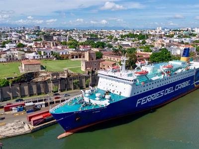 El ferry mueve a 44,590 turistas al año desde hace un cuarto de siglo