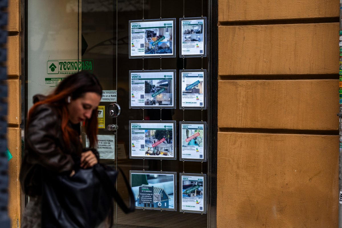 Renunciar A Los Áticos Y Al Ascensor: Las Casas Que Se Puede Comprar En Madrid Y Barcelona Si Le Toca El Gordo De Navidad