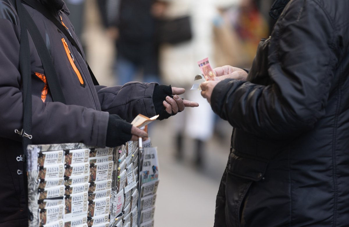 Análisis: “Ganar La Lotería No Es La Solución A Todos Los Problemas”: ¿Cómo Gasto El Dinero Si Me Toca El Gordo?