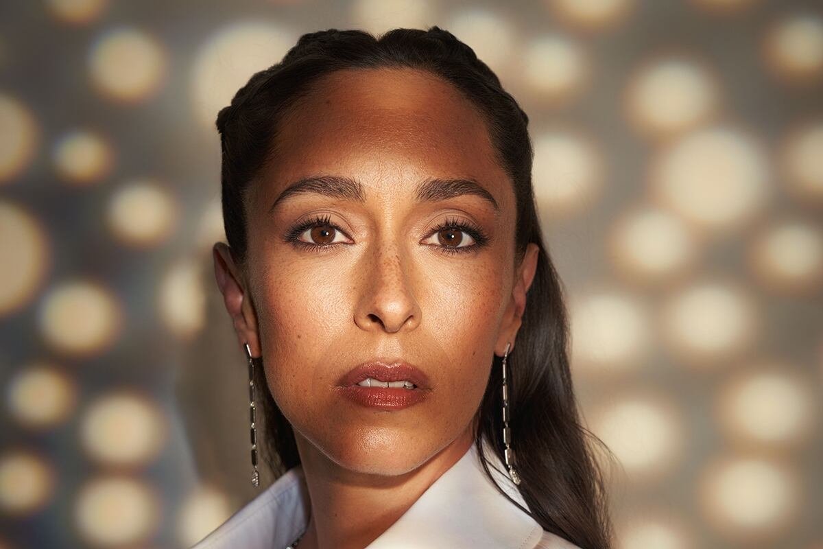 Oona Chaplin: “Le conté a James Cameron que vivía en una cabaña en los árboles y que estaba iniciando un proyecto de permacultura con una amiga”