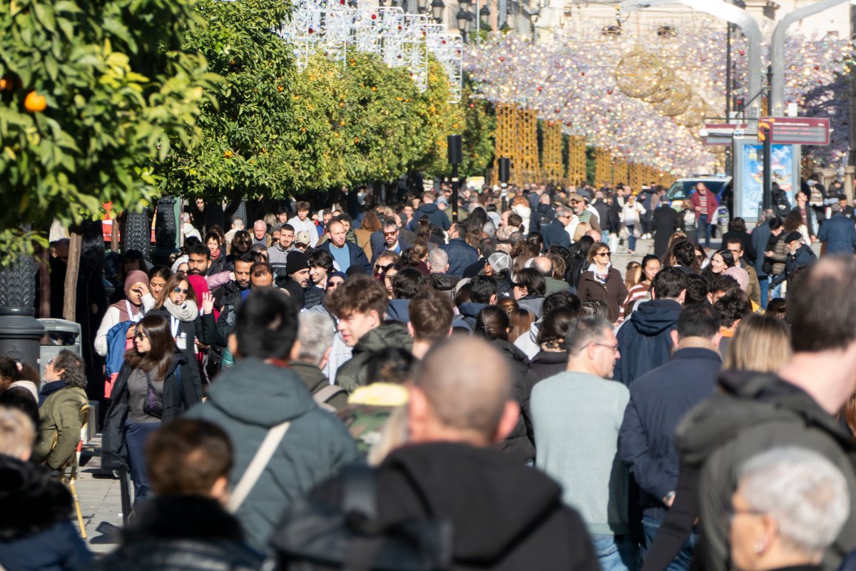 El turismo extranjero se ralentiza, pero apunta a un año récord de 97 millones de viajeros en 2025