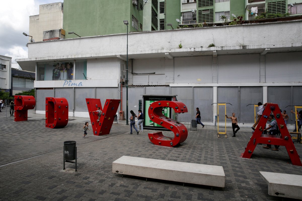 Los Inversores Oportunistas Abren La Puerta A Una Posible Reestructuración De La Deuda De Venezuela