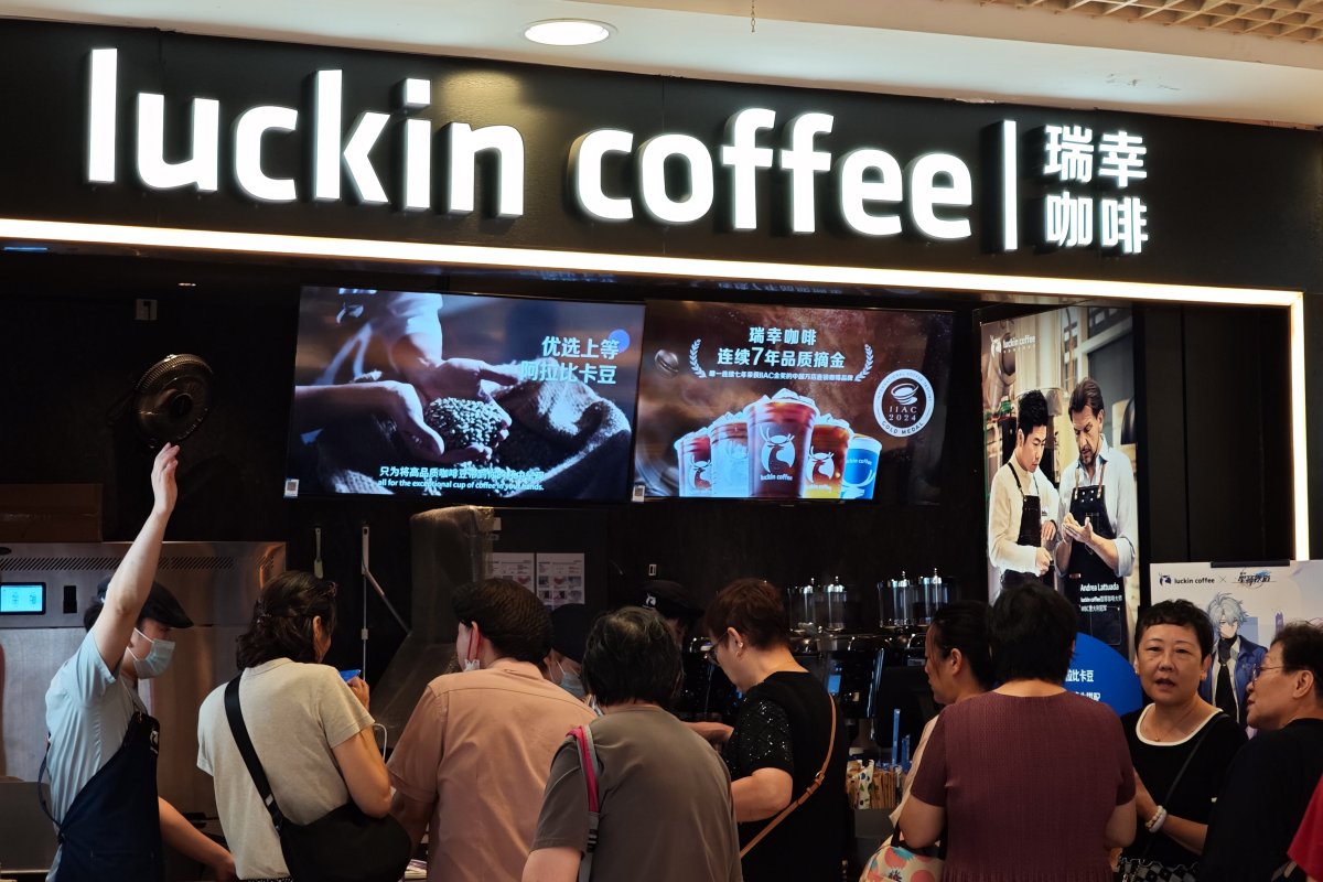 La Nueva China Ya No Compra El Sueño Americano: Por Qué Sufren Tanto Starbucks Y Burger King En El Gigante Asiático
