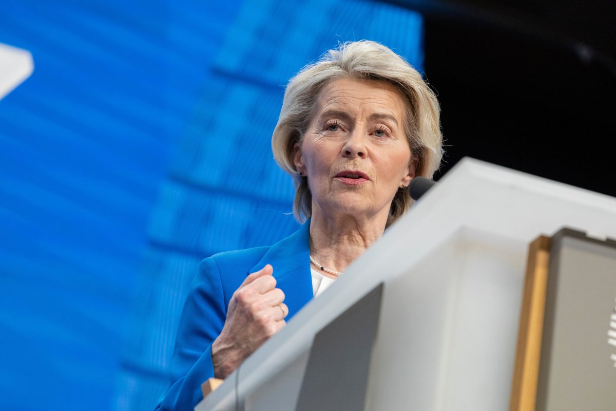 Von der Leyen advierte a las grandes tecnológicas que la UE “no delegará en Silicon Valley la protección a la infancia”