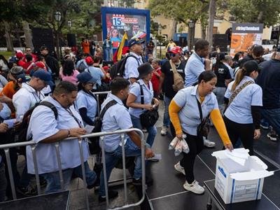 Chavistas Piden La Liberación De Nicolás Maduro Y Cilia Flores
