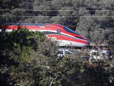 Mandatarios expresan pésame por accidente ferroviario en España