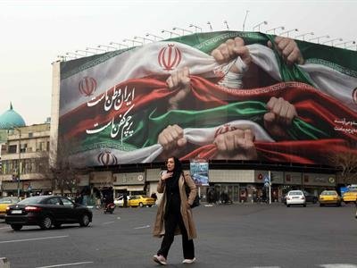 Irán promete clemencia a jóvenes manifestantes "engañados"