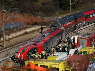 Accidente de trenes en España: 40 muertos y 39 hospitalizados