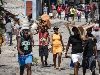 Últimas Noticias: América Latina Y El Caribe Buscan Ayuda Humanitaria Para Haití