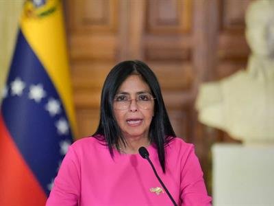 Venezuela anuncia la exportación de su primer cargamento de GLP