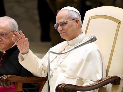 Papa Llama A Frenar Una Nueva Carrera Armamentística Y Proteger La Paz