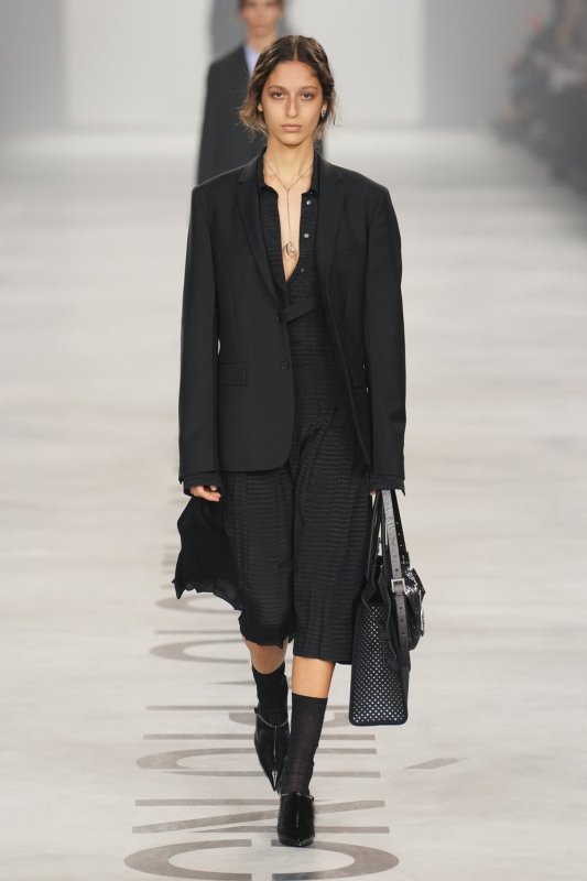 Maria Grazia Chiuri se estrena en Fendi defendiendo el trabajo en equipo