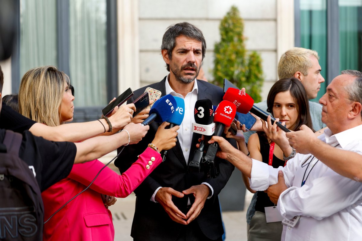Sumar exige que el Gobierno apruebe el decreto de vivienda que hubiera evitado el desahucio de Maricarmen junto al escudo social