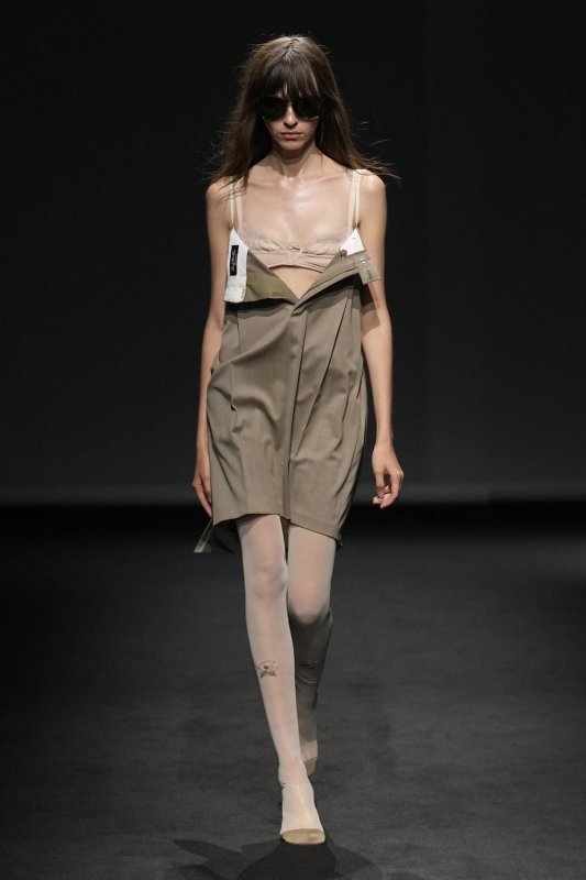 MM6 Maison Margiela: jugar con las prendas