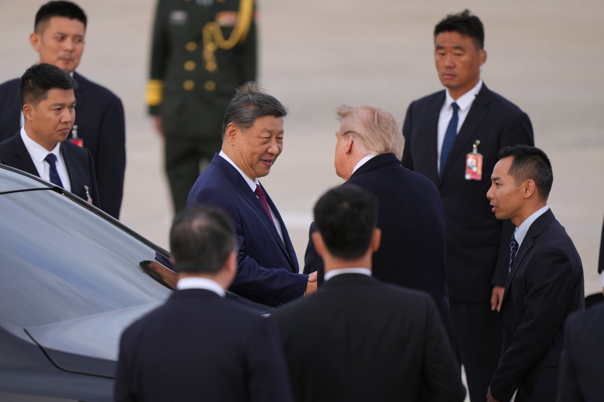 China confirma su “primer diálogo” con EE UU sobre inteligencia artificial