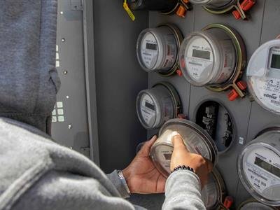 El 44 % de los circuitos de las EDE cuenta con 24 horas del servicio