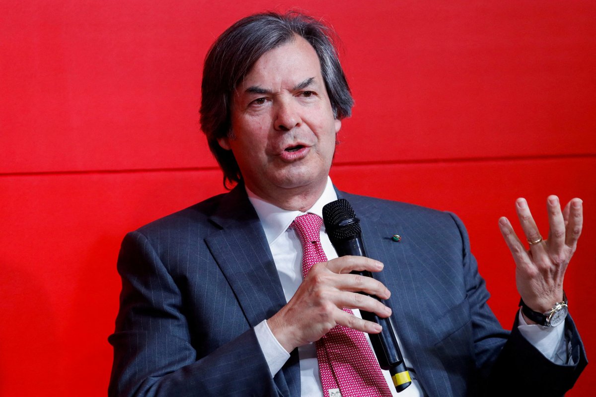 El gran banquete de Intesa Sanpaolo viene aderezado con riesgo antimonopolio