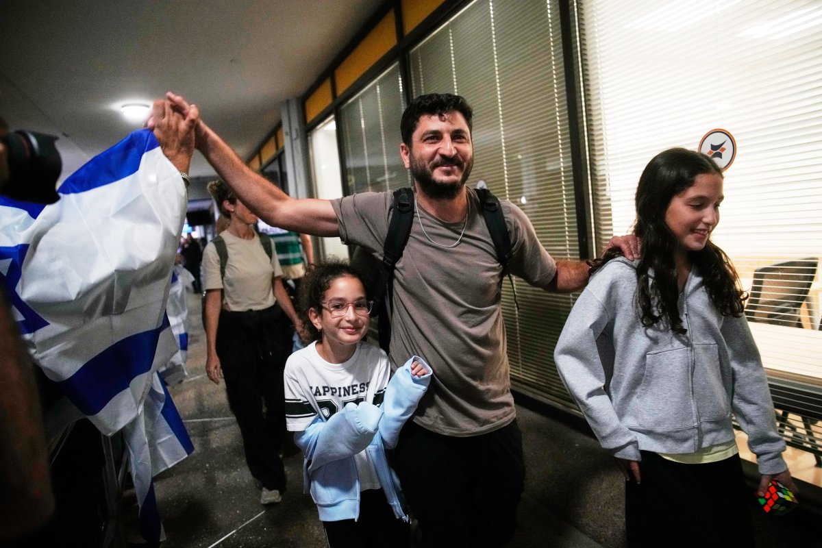 Netanyahu insinúa un posible papel de Irán en el incidente del vuelo a Tel Aviv