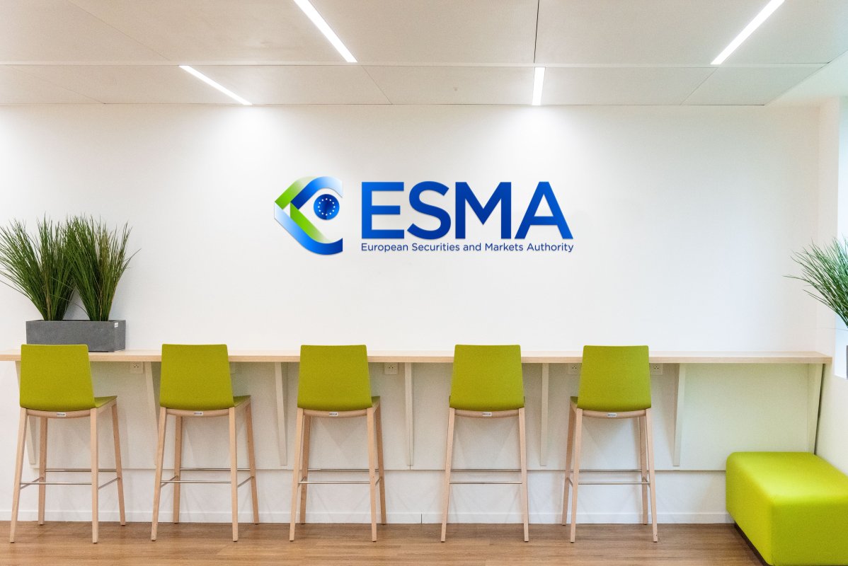 La ESMA reclama más poderes para congelar criptos sospechosas y cerrar webs fraudulentas