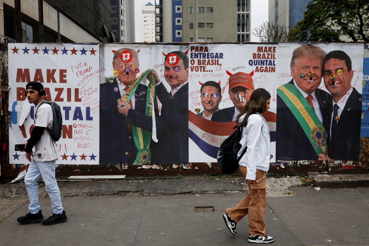 La victoria en primera vuelta de Bolsonaro impulsa a la ola ultra de América Latina