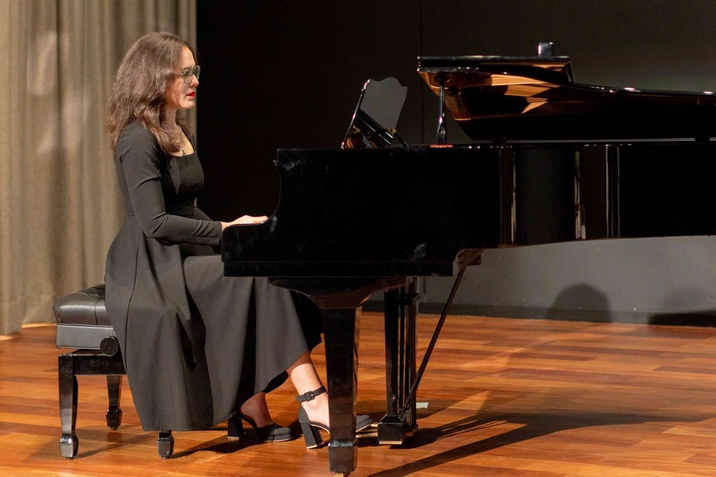 Centro Cultural Rainieri presentó un concierto didáctico que unió música, historia y literatura