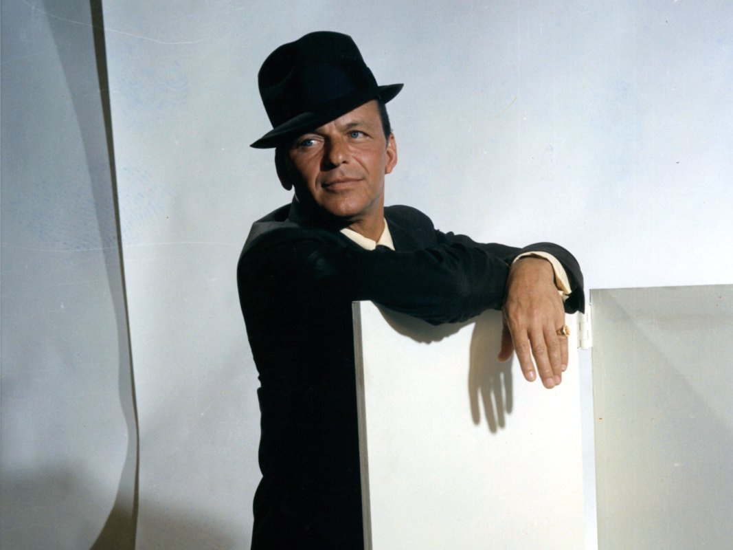 Él siempre a su manera. O sea, Sinatra