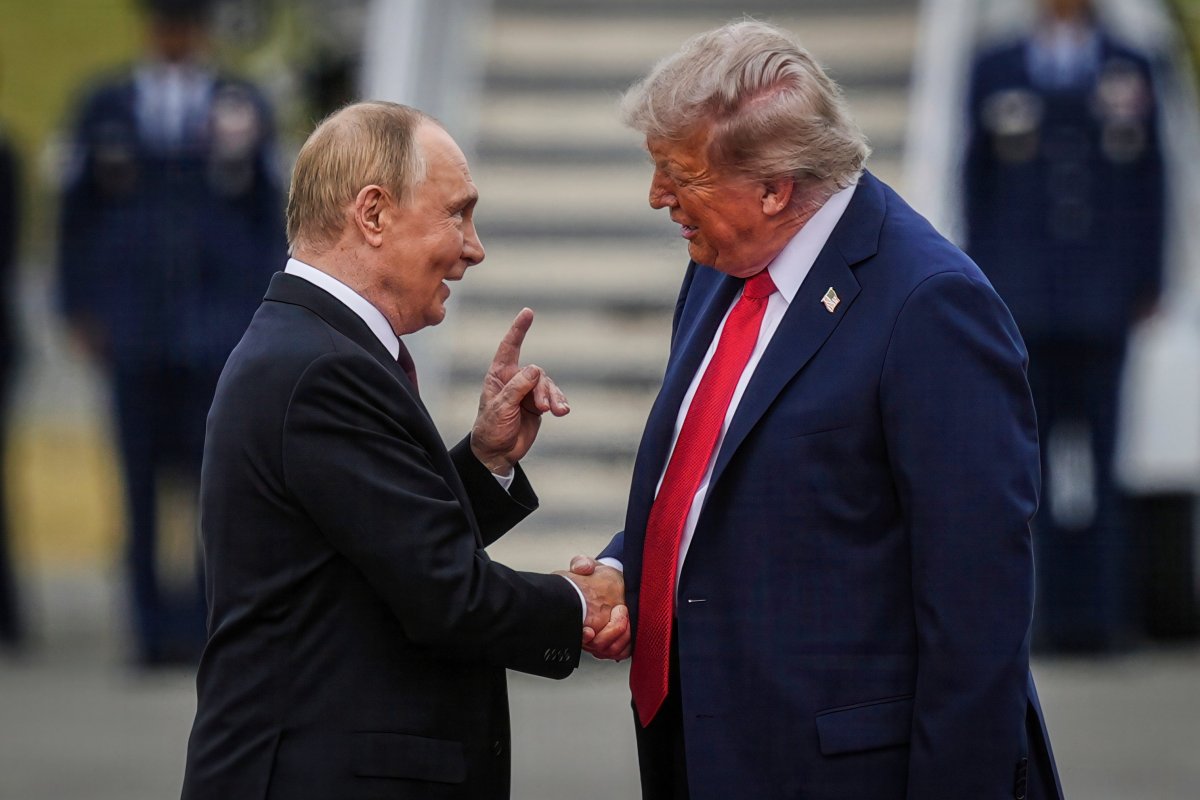 El coqueteo de Trump con Putin incomoda a los candidatos republicanos en la recta final de las ‘midterms’