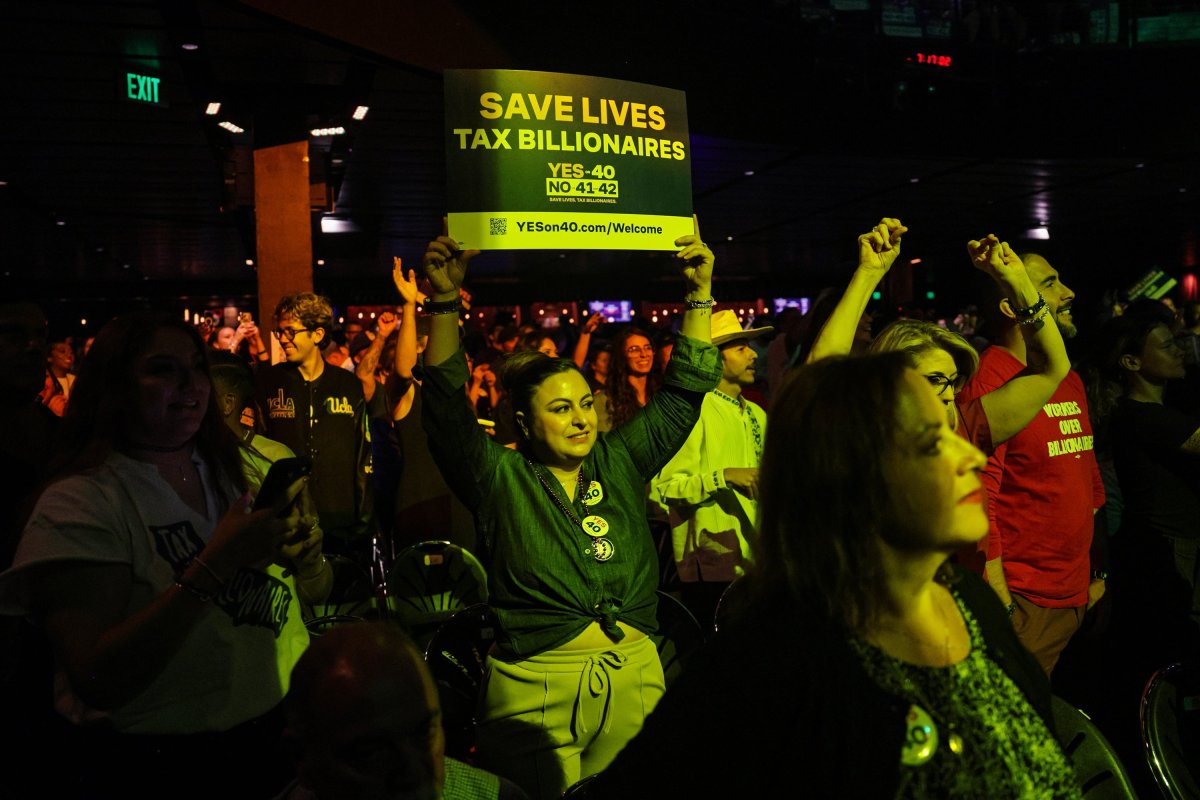 “Deben pagar más que los pobres”: la batalla para que los más ricos de California cedan el 5% de su fortuna